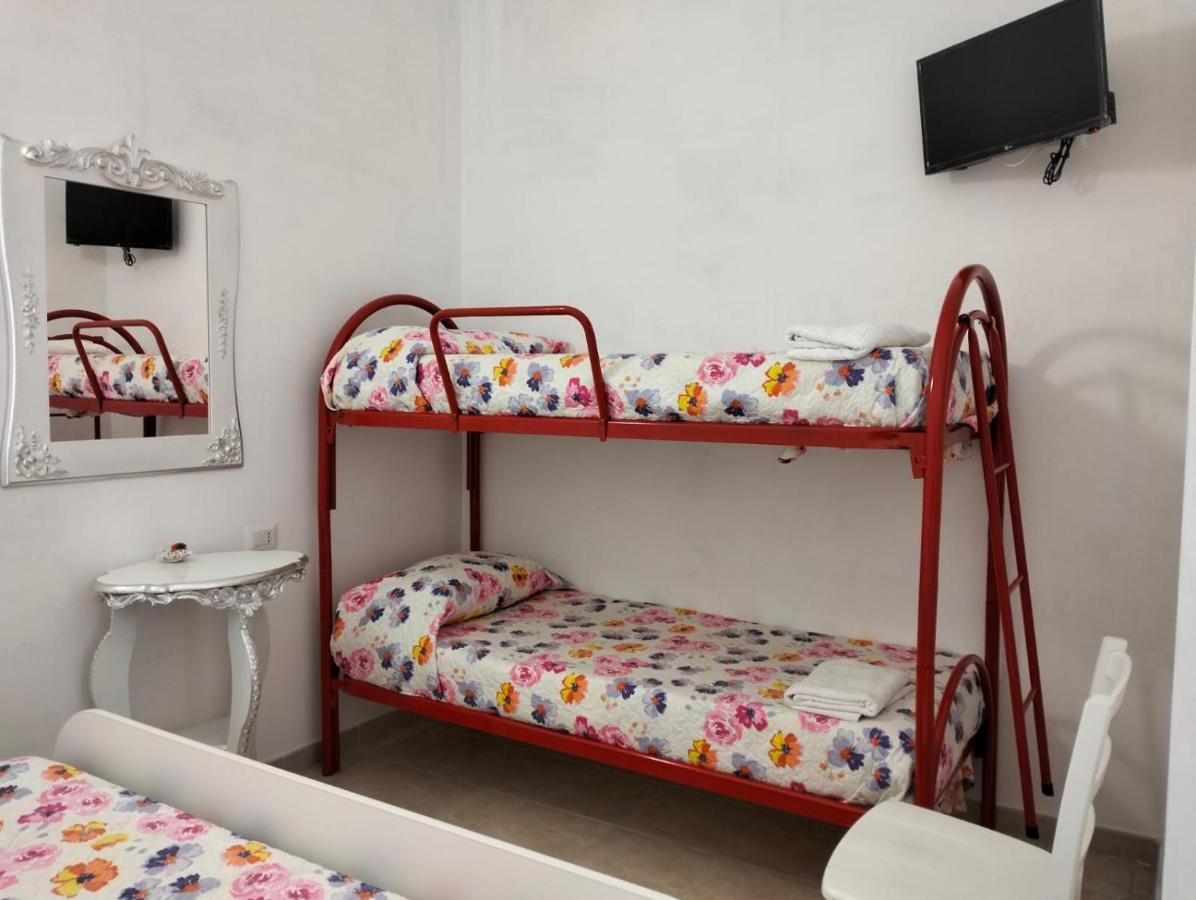 B&B Orazio U Vitturisi Portopalo Di Capo Passero Екстер'єр фото